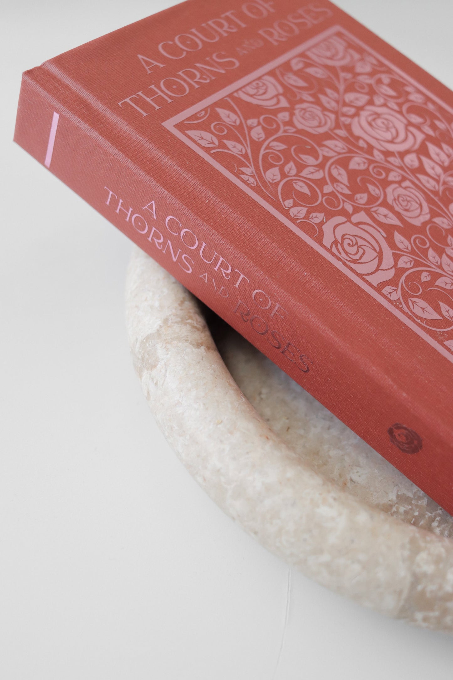 A Court of Thorns and Roses by Sarah J. Maas