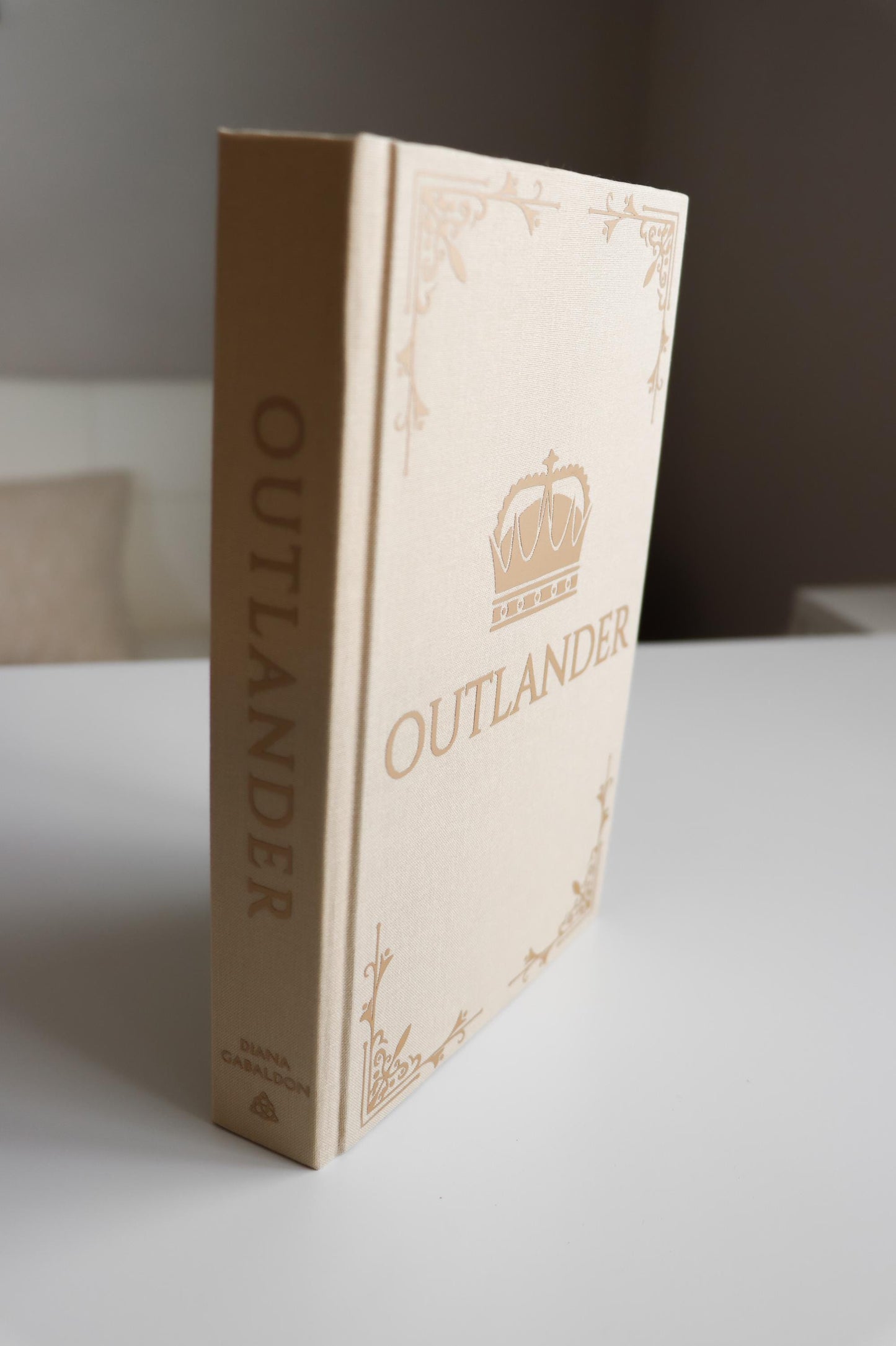 Outlander by Diana Gabaldon