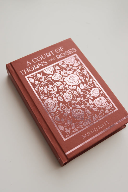 A Court of Thorns and Roses by Sarah J. Maas Full Series