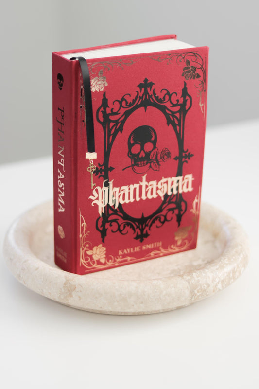 Phantasma by Kaylie Smith